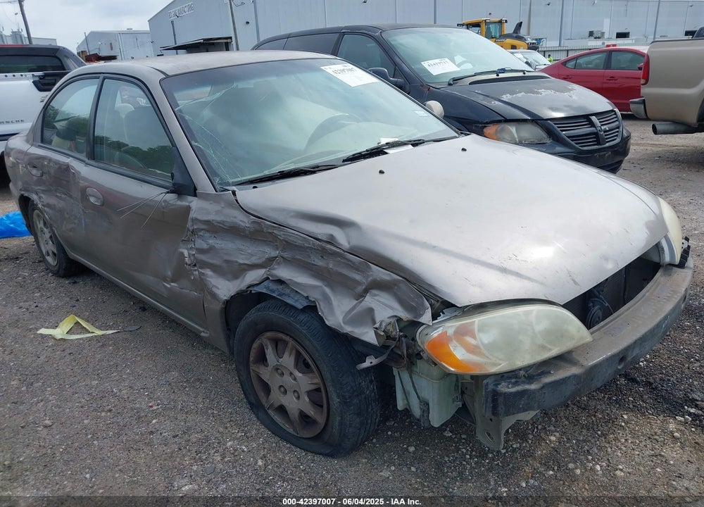 2002 KIA SPECTRA LS VIN: KNAFB121825151638