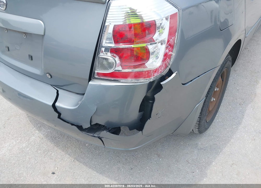 2008 NISSAN SENTRA 2.0 VIN: 3N1AB61E88L670764