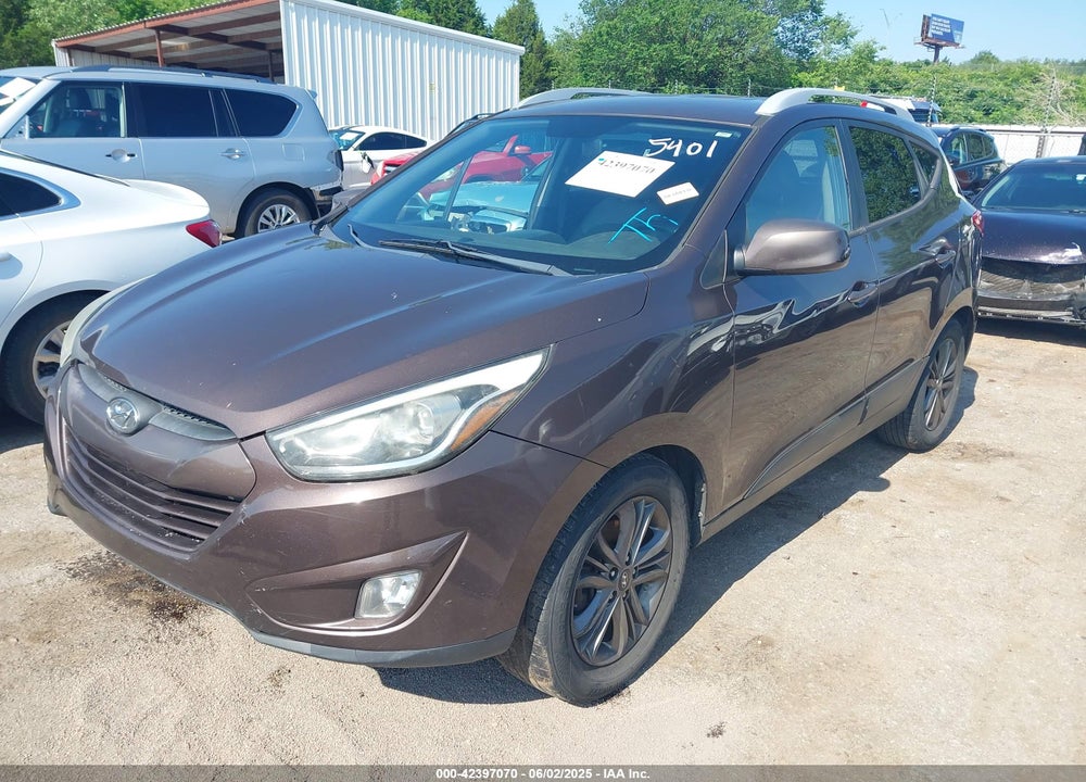 2014 HYUNDAI TUCSON SE VIN: KM8JU3AG6EU895401