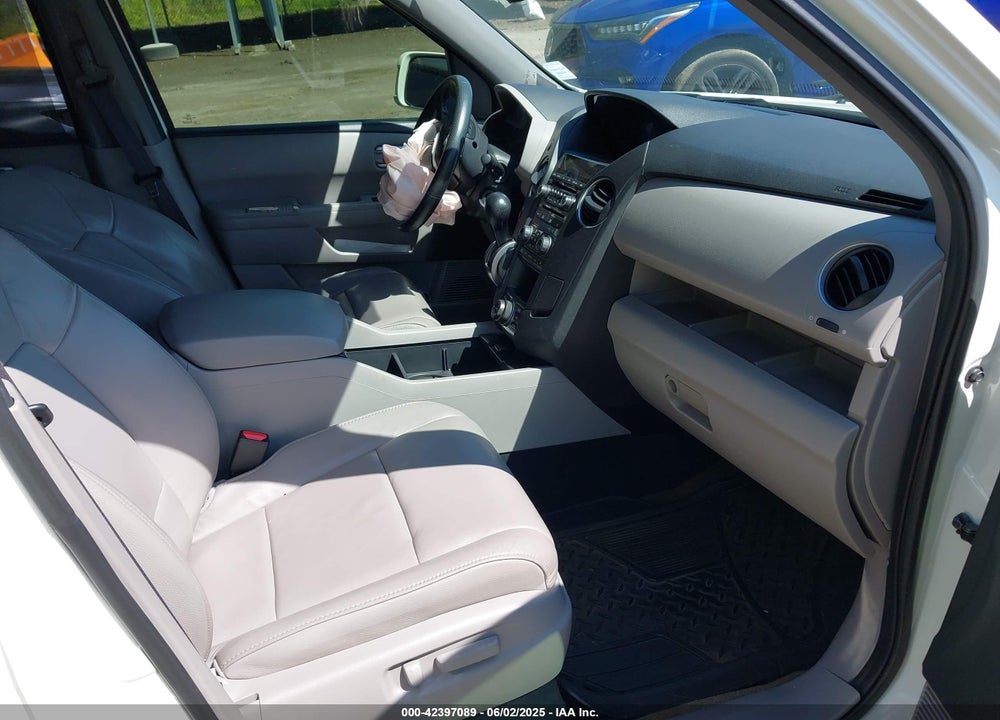 2014 HONDA PILOT VIN: 5FNYF4H96EB054214