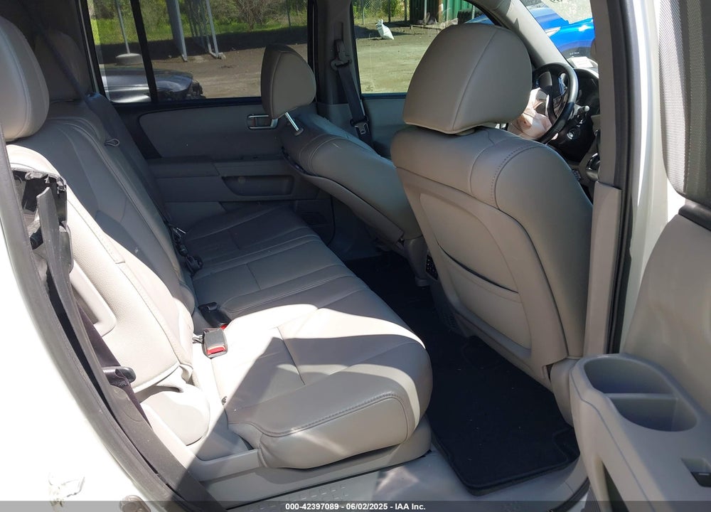 2014 HONDA PILOT VIN: 5FNYF4H96EB054214