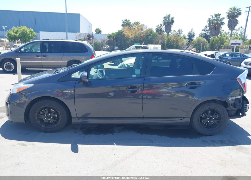 2015 TOYOTA PRIUS VIN: JTDKN3DU3F0446208