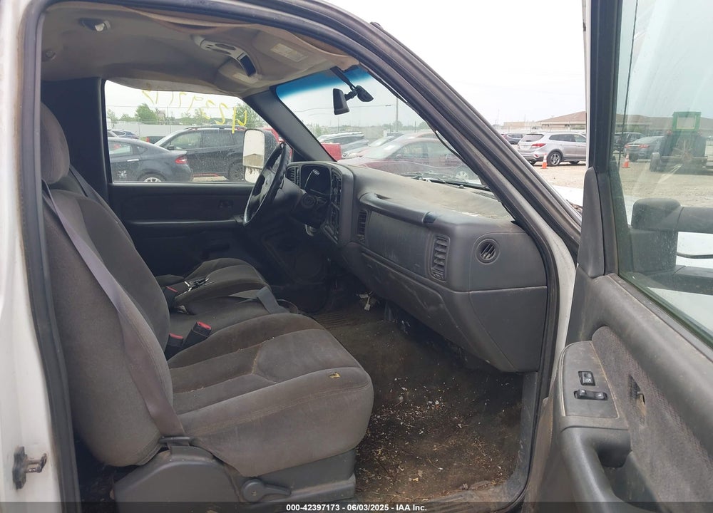 2003 GMC SIERRA 2500HD VIN: 1GTHK24U23E144761