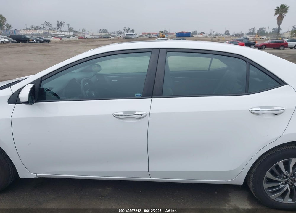 2017 TOYOTA COROLLA XLE VIN: 5YFBURHE8HP722173