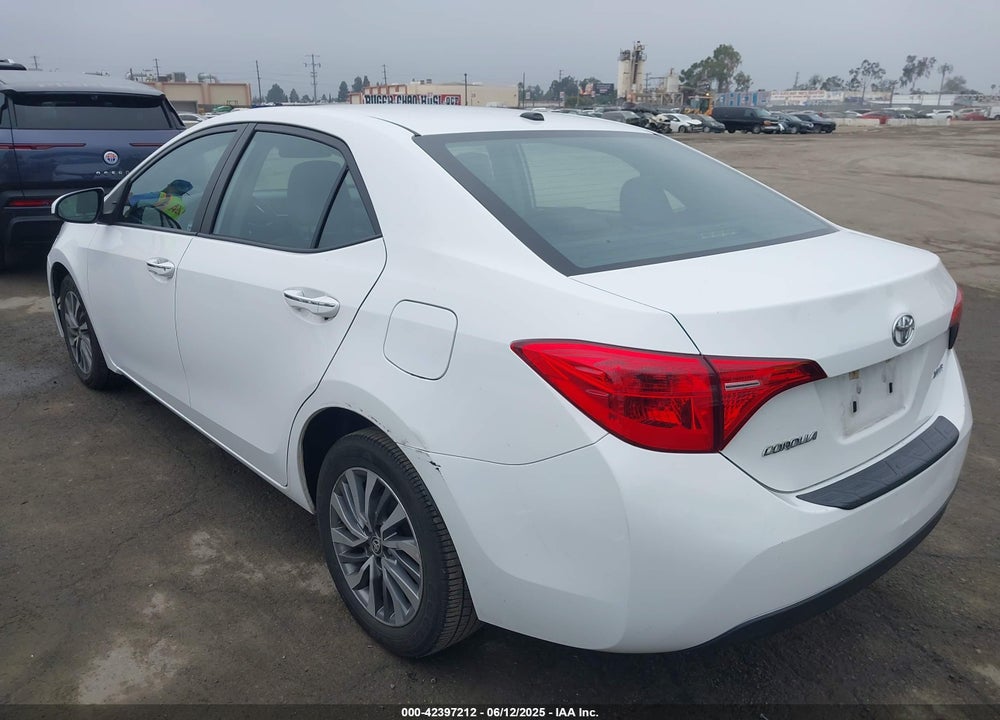 2017 TOYOTA COROLLA XLE VIN: 5YFBURHE8HP722173