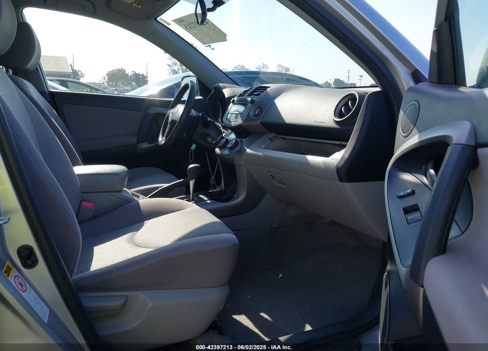 2008 TOYOTA RAV4 VIN: JTMZD33V585095576