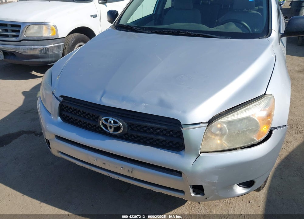 2008 TOYOTA RAV4 VIN: JTMZD33V585095576