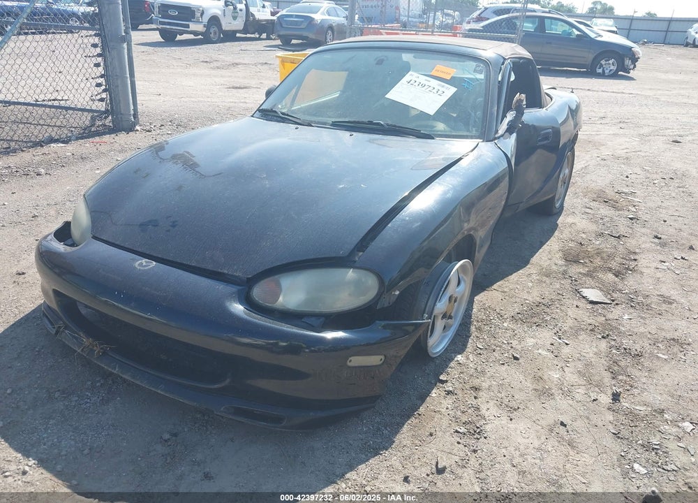 1999 MAZDA MX-5 MIATA LEATHER PKG/POPULAR EQUIPMENT PKG/SPORTS PKG/TOURING/TOURING PKG VIN: JM1NB3539X0112181
