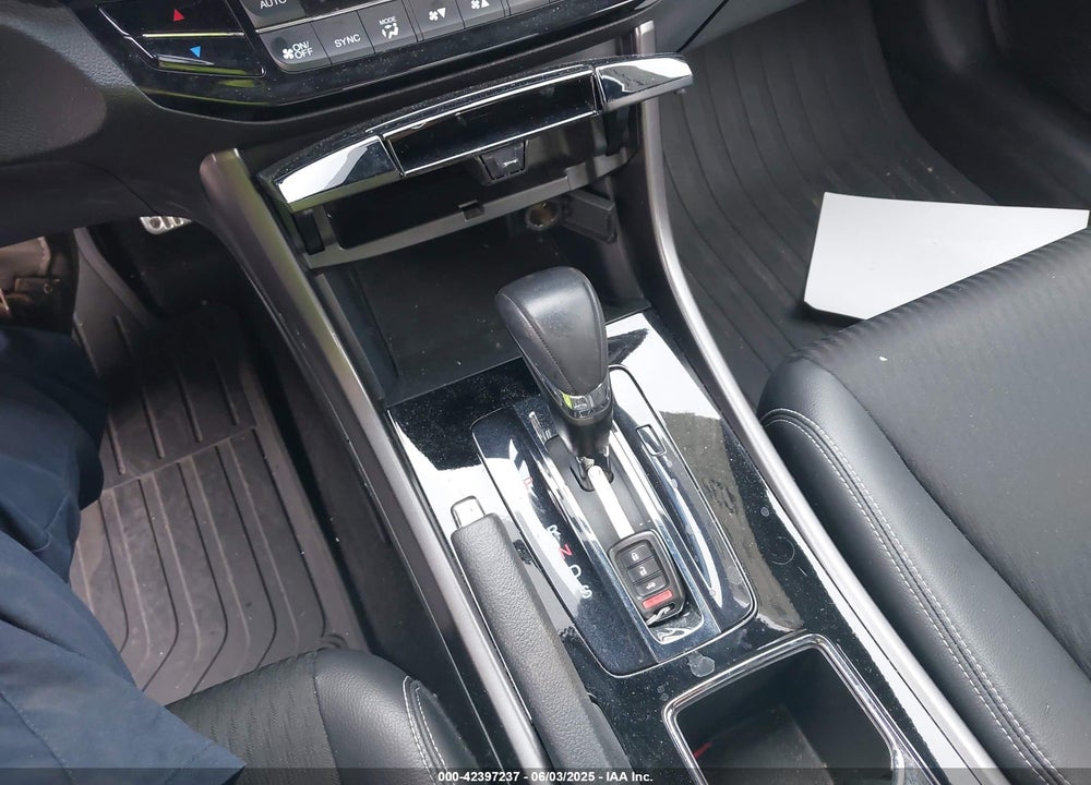 2016 HONDA ACCORD SPORT VIN: 1HGCR2F58GA204374