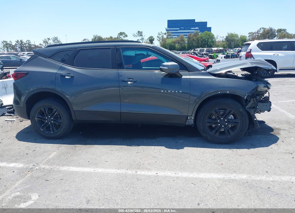 2019 CHEVROLET BLAZER VIN: 3GNKBBRA8KS671946