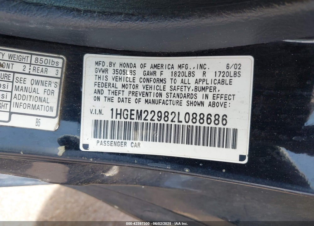 2002 HONDA CIVIC EX VIN: 1HGEM22982L088686