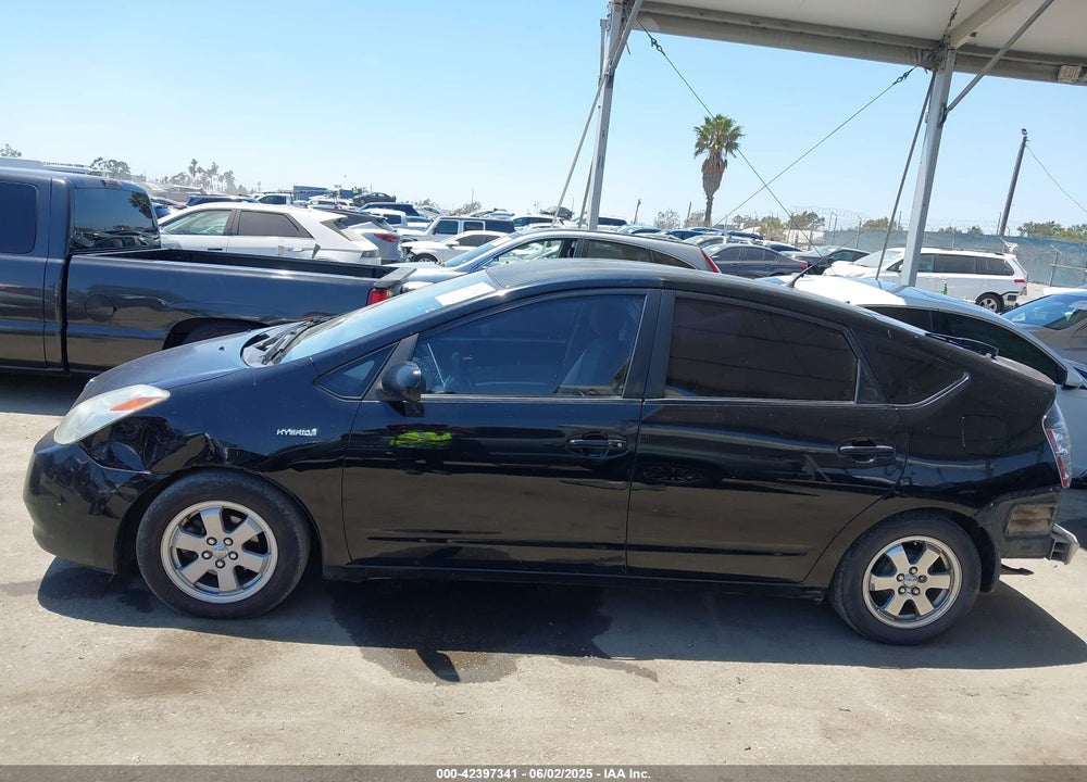 2005 TOYOTA PRIUS VIN: JTDKB20U753010869