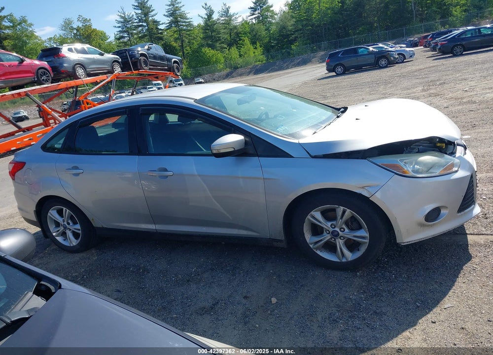 2014 FORD FOCUS VIN: 1FADP3F28EL239024