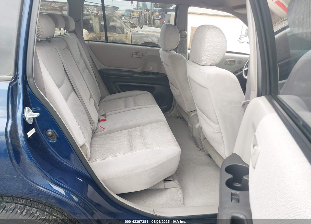 2002 TOYOTA HIGHLANDER VIN: JTEHD21AX20015114