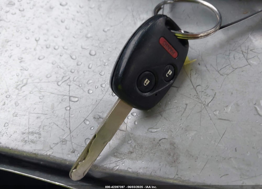 2011 HONDA CR-V LX VIN: 5J6RE3H3XBL018462