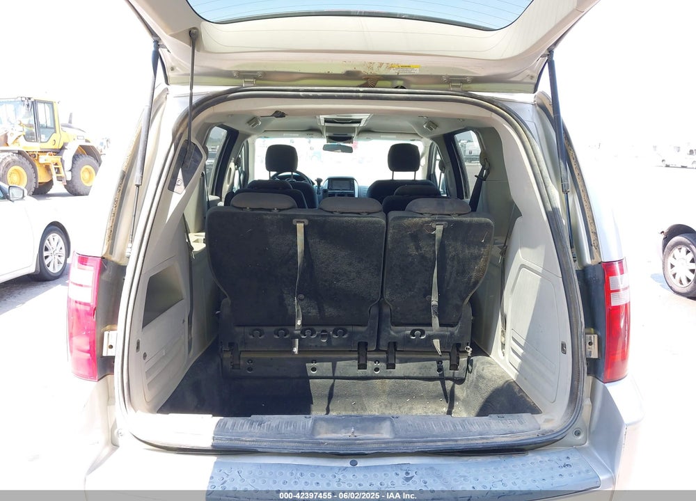 2009 DODGE GRAND CARAVAN SXT VIN: 2D8HN54129R548106