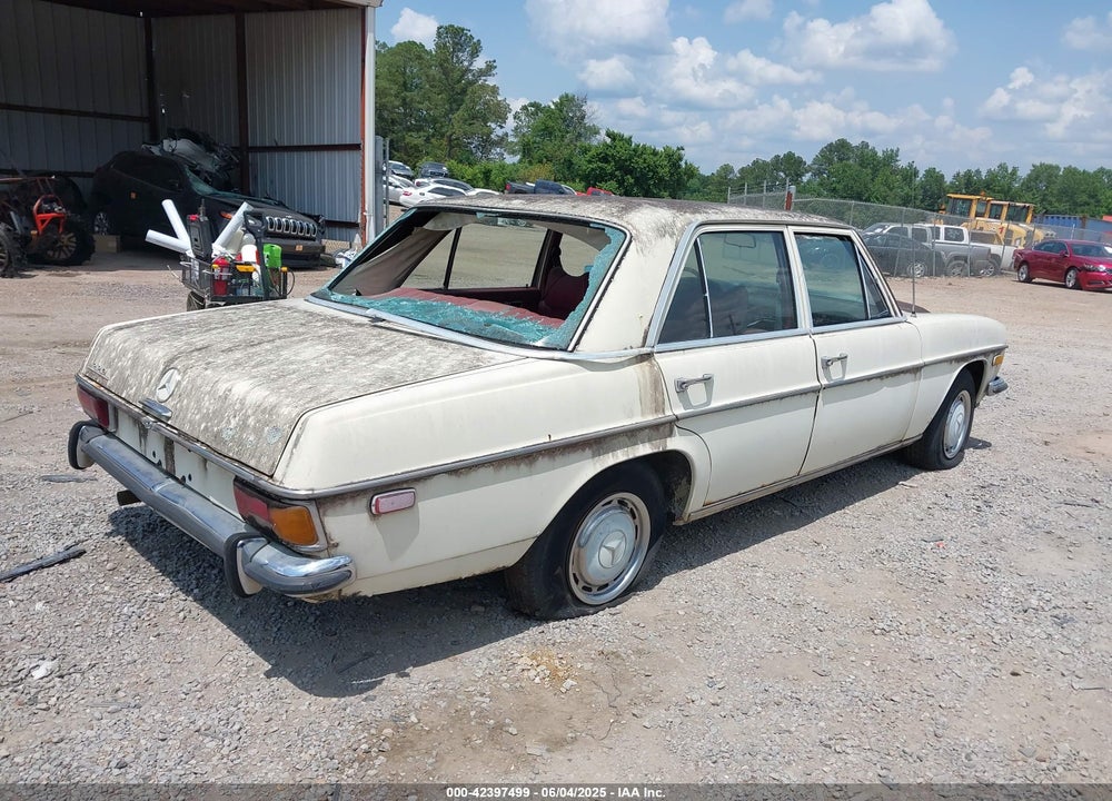 1973 MERCEDES-BENZ 220 VIN: 11501012114798