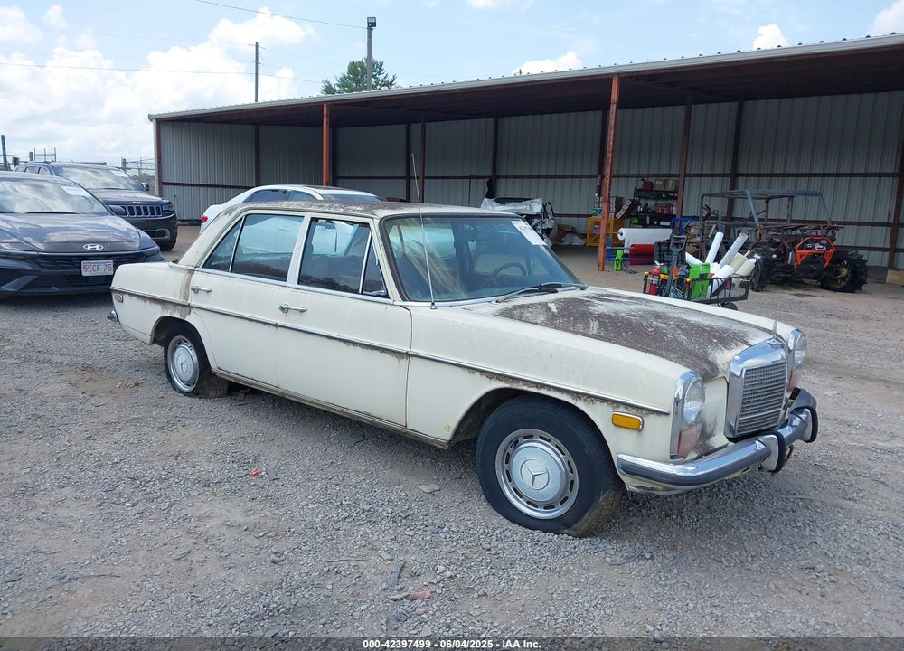 1973 MERCEDES-BENZ 220 VIN: 11501012114798