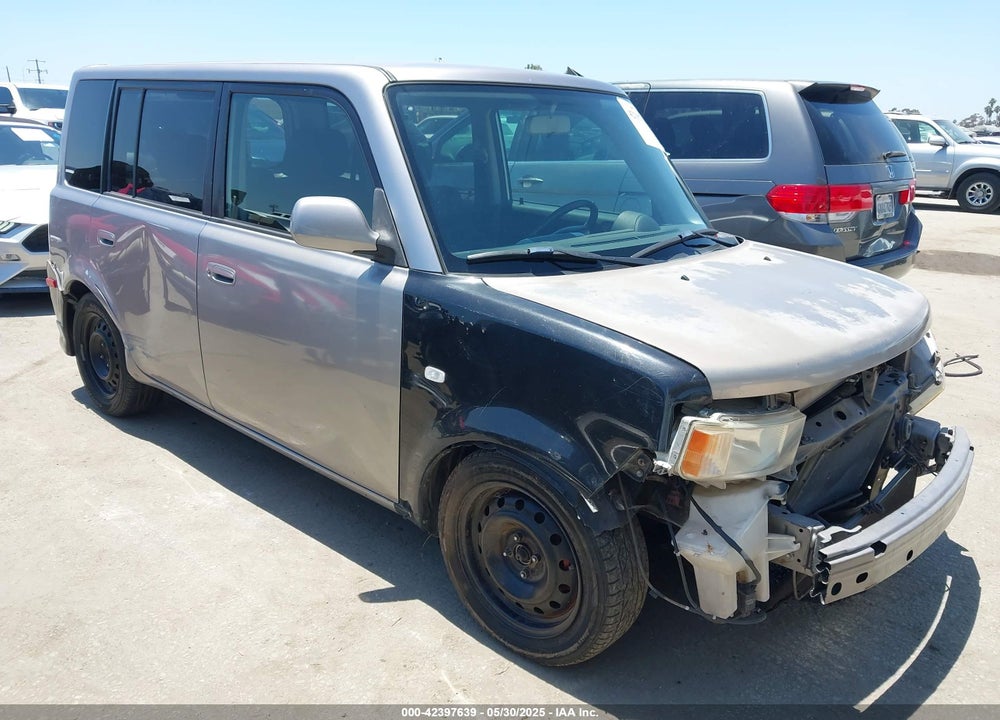 2005 SCION XB VIN: JTLKT324954027428