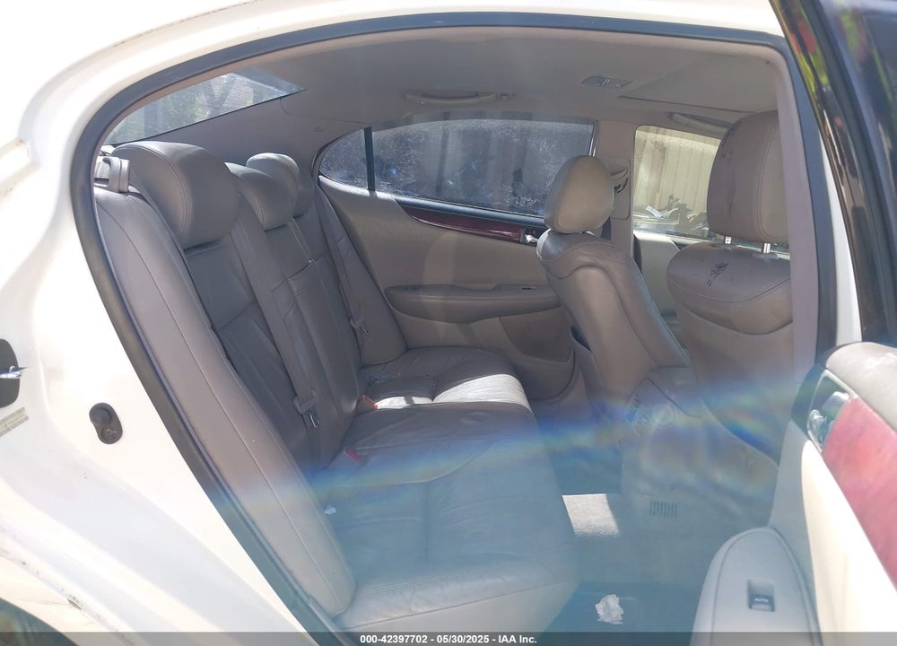 2002 LEXUS ES 300 VIN: JTHBF30G220022332