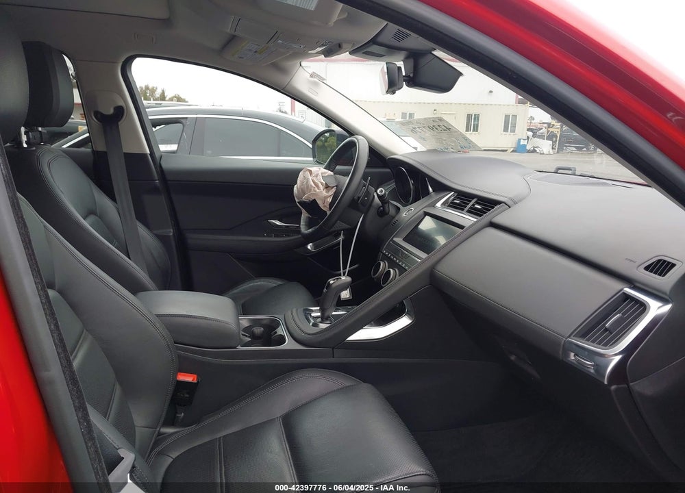 2019 JAGUAR E-PACE S VIN: SADFJ2FX4K1Z72242