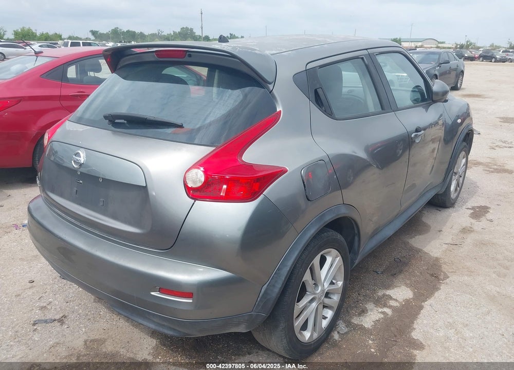 2011 NISSAN JUKE VIN: JN8AF5MR8BT001766