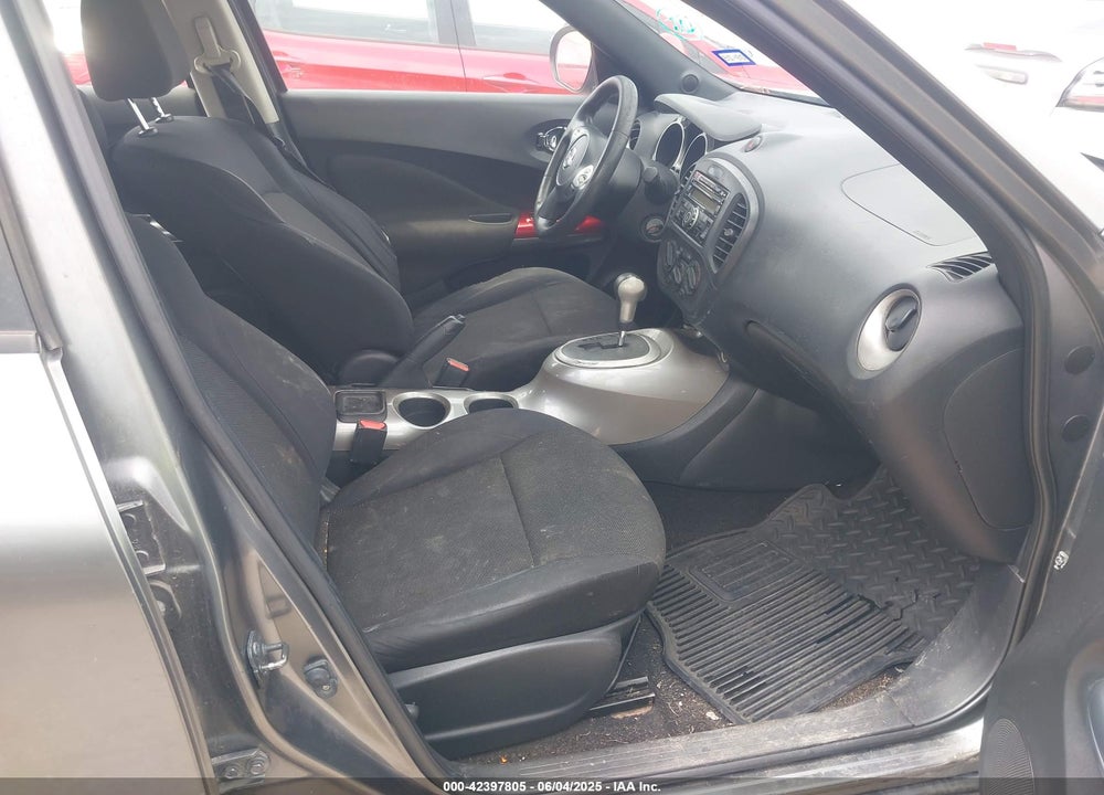 2011 NISSAN JUKE VIN: JN8AF5MR8BT001766