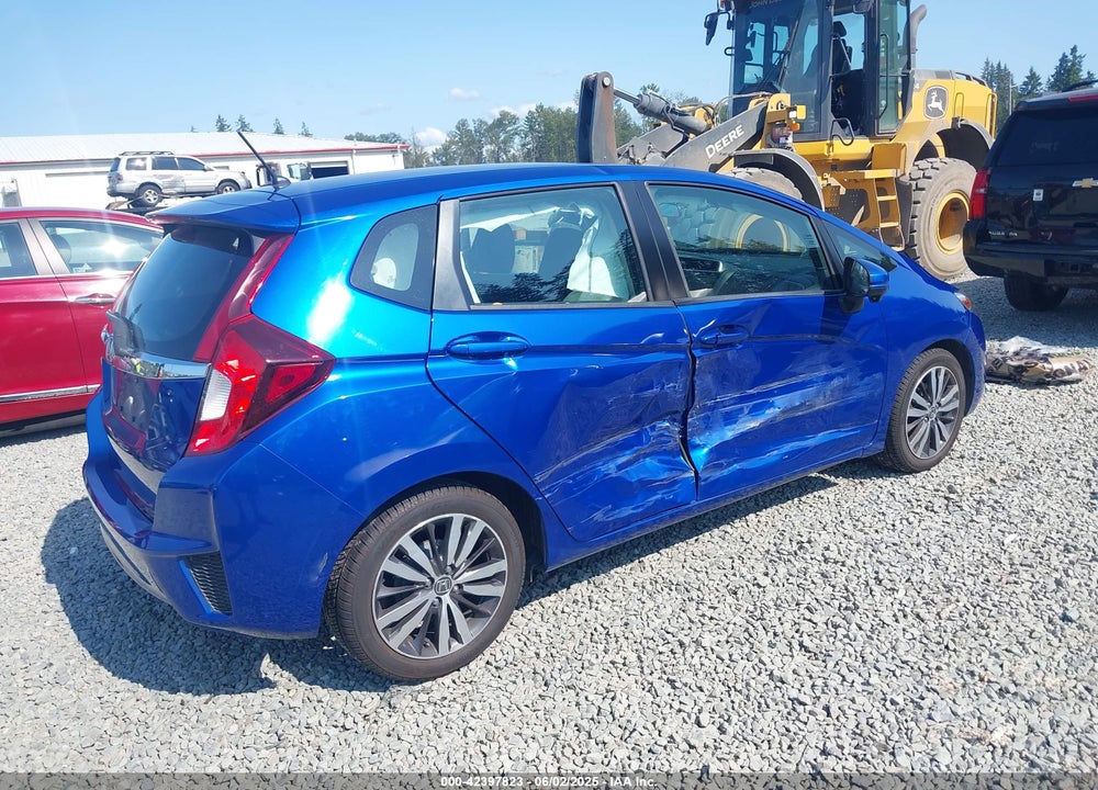 2015 HONDA FIT VIN: 3HGGK5H83FM732503