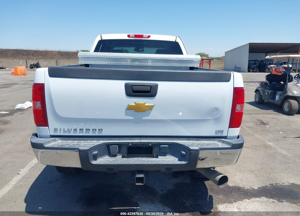 2008 CHEVROLET SILVERADO 2500HD VIN: 1GCHK23648F185560