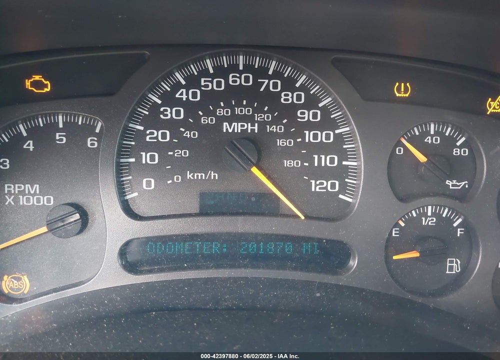 2004 CHEVROLET SUBURBAN 1500 LT VIN: 3GNEC16T74G283784