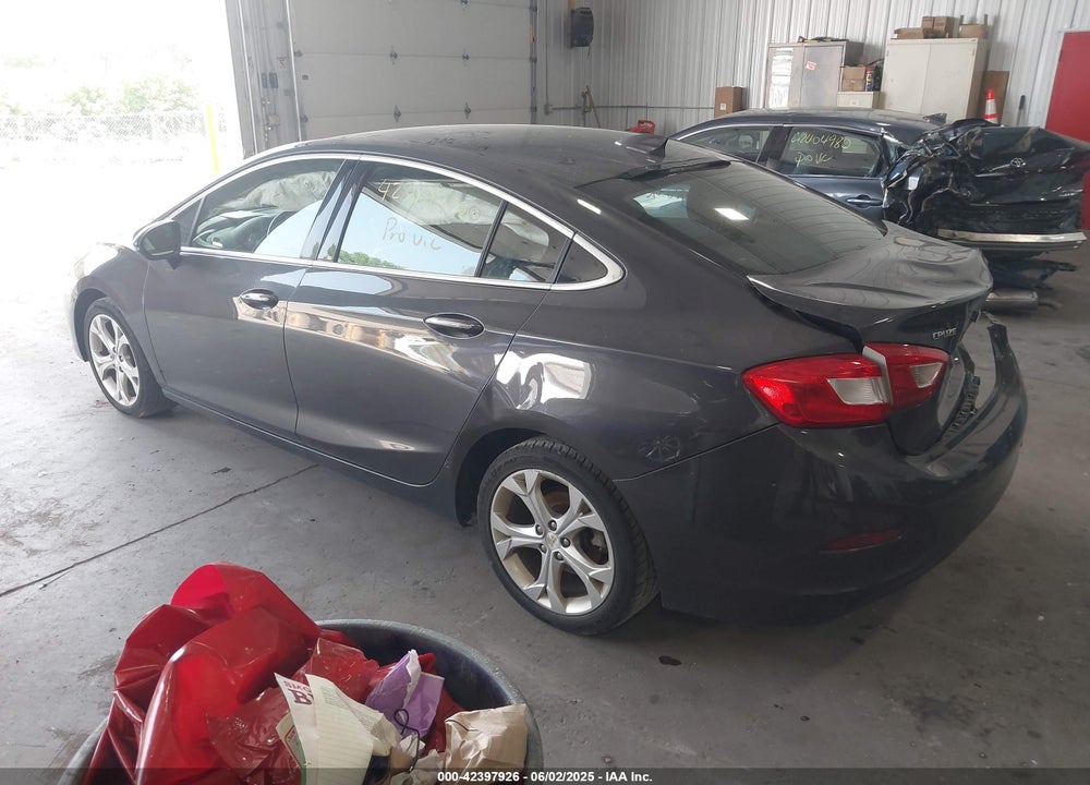 2017 CHEVROLET CRUZE PREMIER AUTO VIN: 1G1BF5SM5H7218029