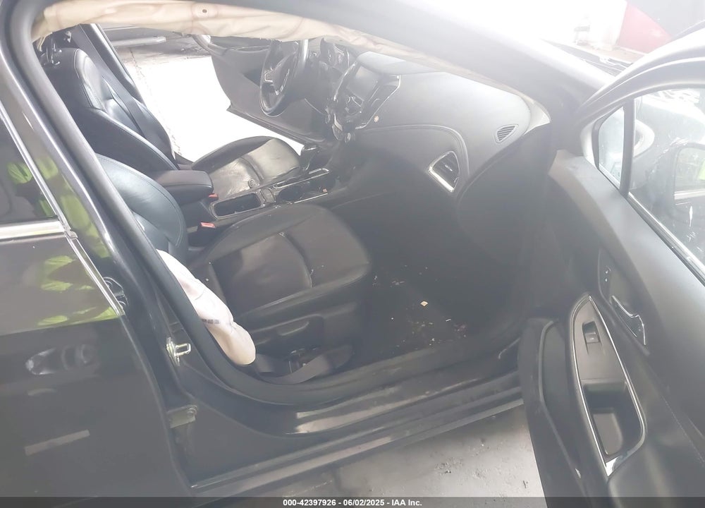 2017 CHEVROLET CRUZE PREMIER AUTO VIN: 1G1BF5SM5H7218029