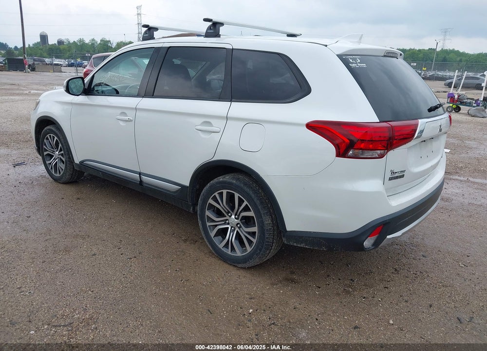 2017 MITSUBISHI OUTLANDER VIN: JA4AZ3A33HZ045357