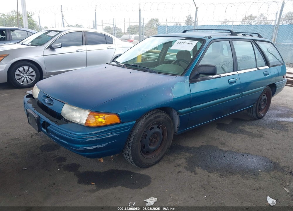 1994 FORD ESCORT LX/SPORT VIN: 3FARP15J4RR144017