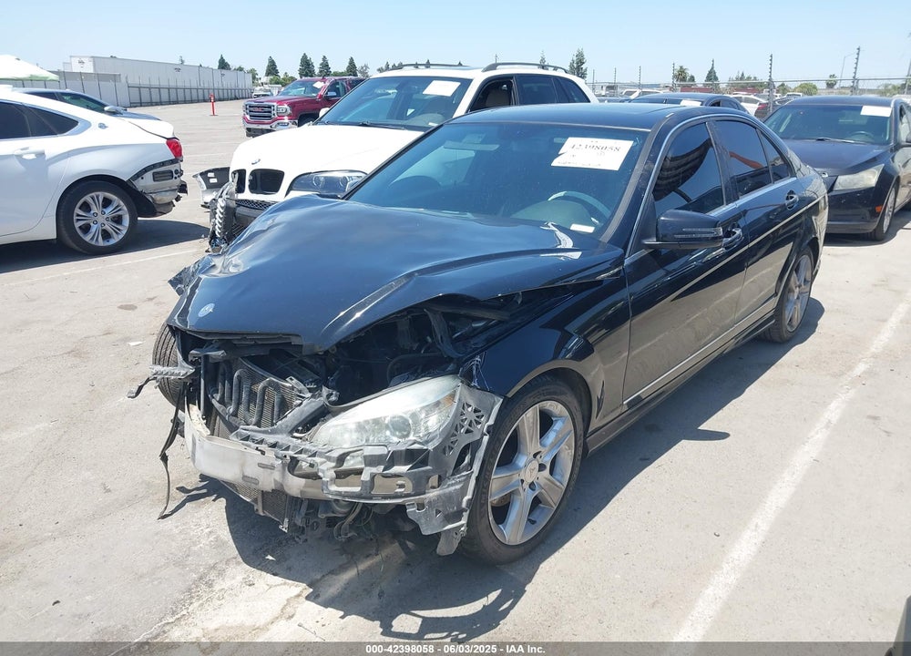 2011 MERCEDES-BENZ C 300 LUXURY/SPORT VIN: WDDGF5EBXBA523310