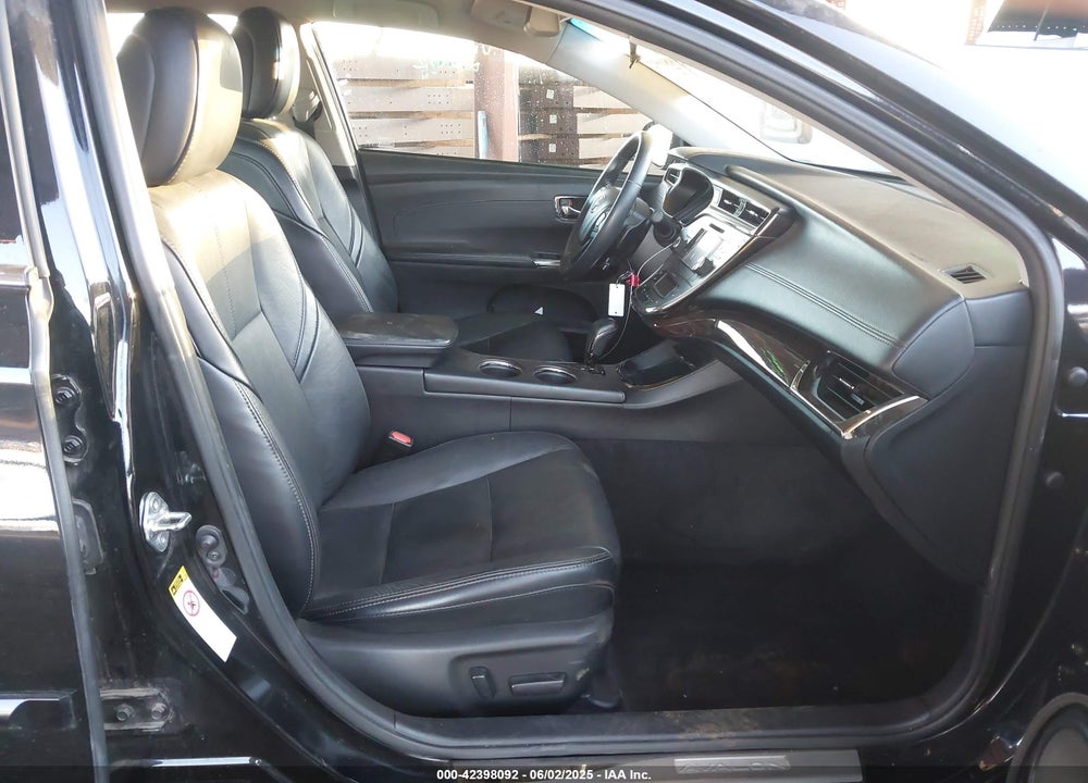 2015 TOYOTA AVALON XLE VIN: 4T1BK1EB3FU167677