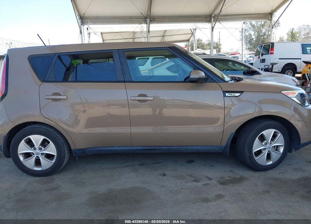 2016 KIA SOUL VIN: KNDJN2A27G7288604