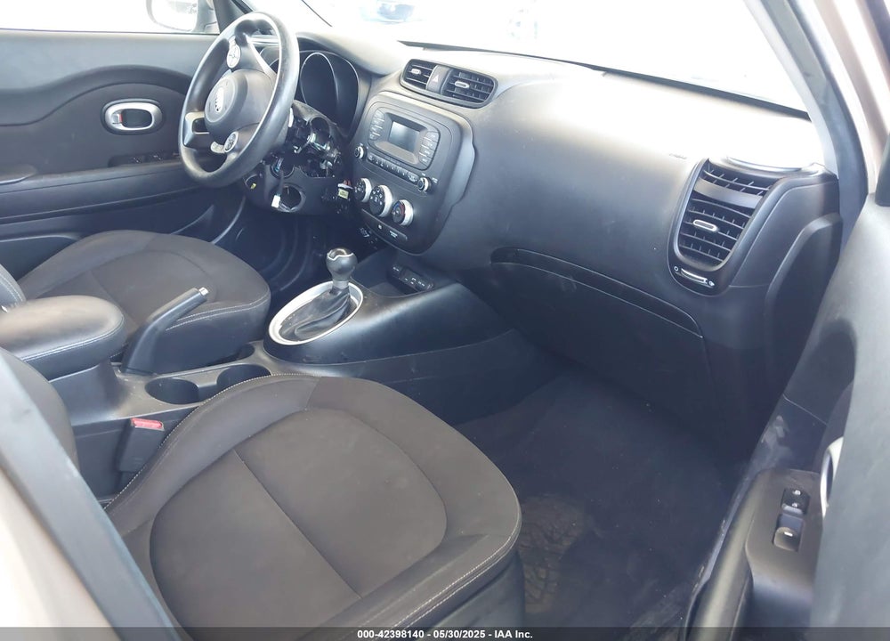 2016 KIA SOUL VIN: KNDJN2A27G7288604