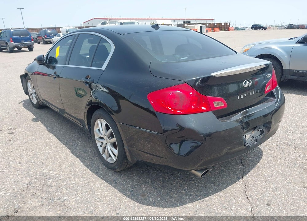 2007 INFINITI G35X VIN: JNKBV61F27M814829