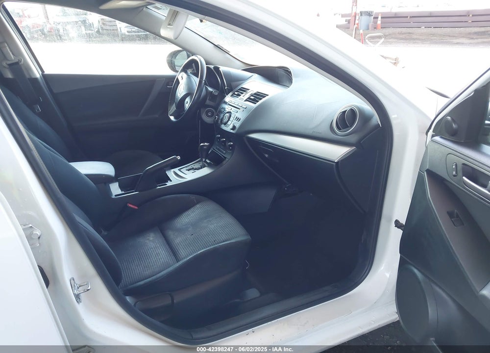 2012 MAZDA 3 I TOURING VIN: JM1BL1L8XC1660102