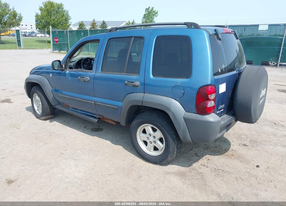 2006 JEEP LIBERTY VIN: 1J4GL48K16W152159