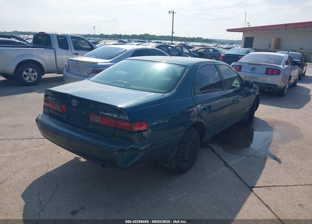 1998 TOYOTA CAMRY LE VIN: JT2BG22K9W0252734