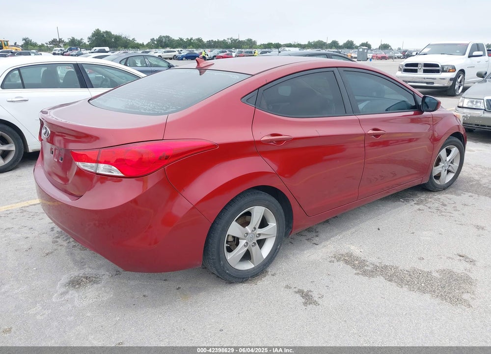 2013 HYUNDAI ELANTRA GLS VIN: 5NPDH4AE7DH261937