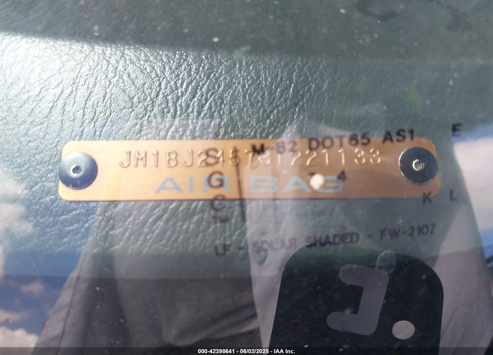 2003 MAZDA PROTEGE5 VIN: JM1BJ245731221133