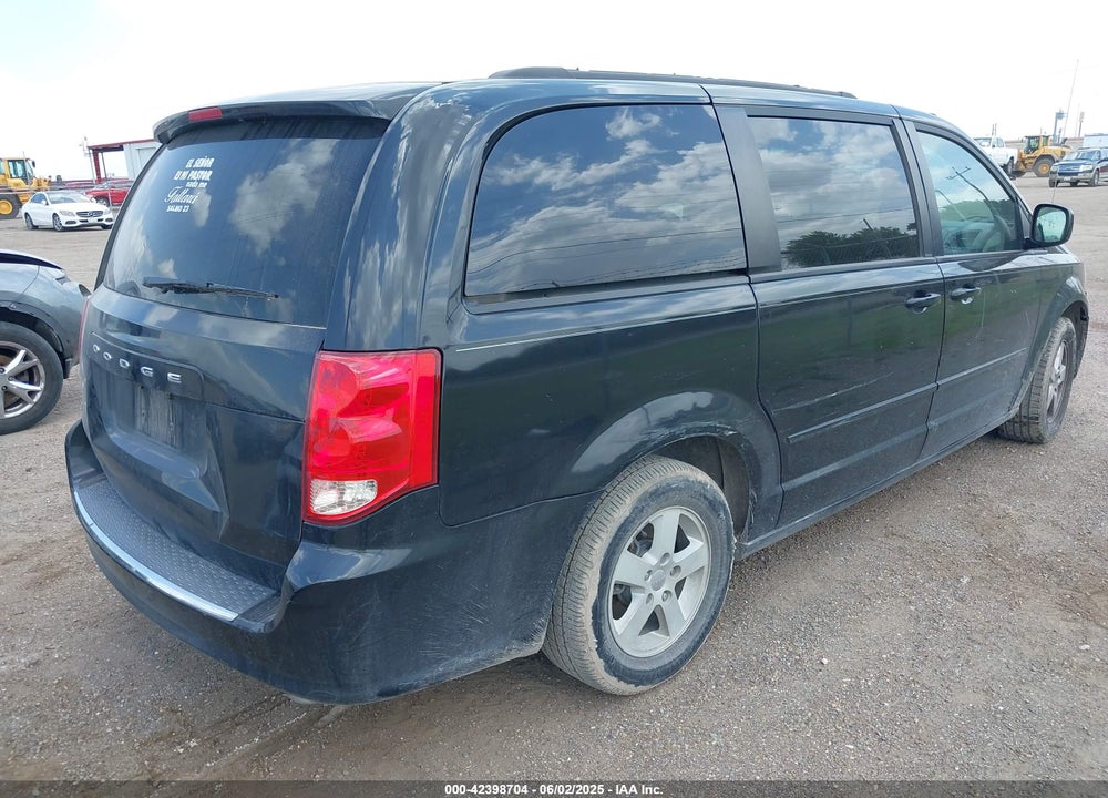 2012 DODGE GRAND CARAVAN VIN: 2C4RDGCGXCR320028