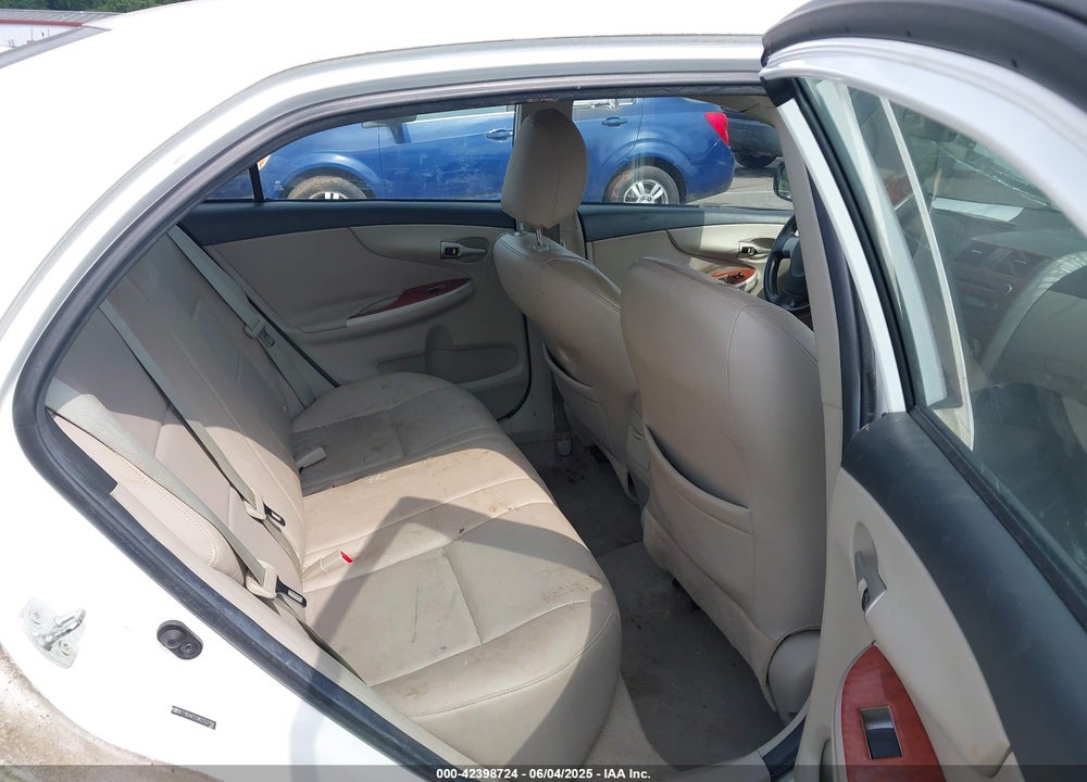 2011 TOYOTA COROLLA LE VIN: 2T1BU4EE5BC552708