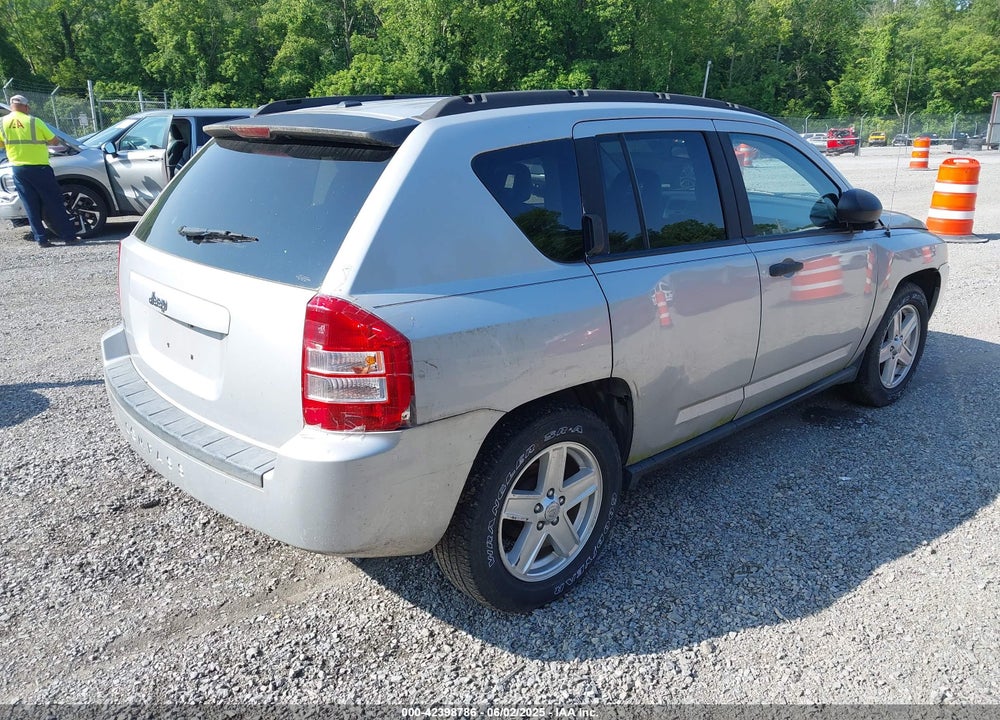 2007 JEEP COMPASS VIN: 1J8FT47W87D211008