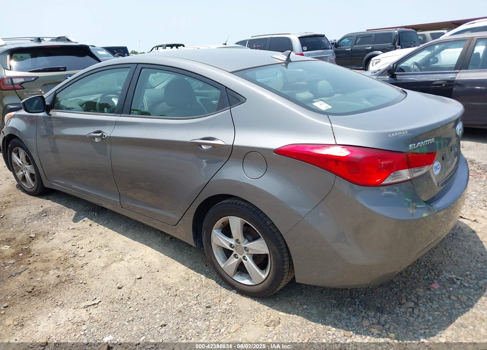 2013 HYUNDAI ELANTRA GLS VIN: 5NPDH4AE6DH393698