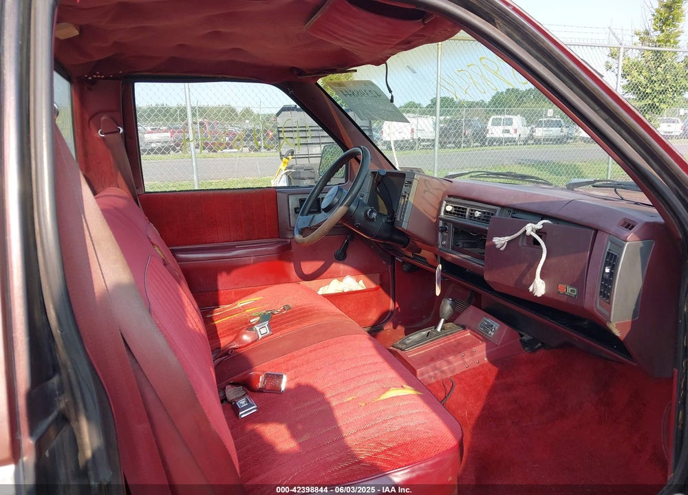 1991 CHEVROLET S TRUCK S10 VIN: 1GCCT14Z8M2124708