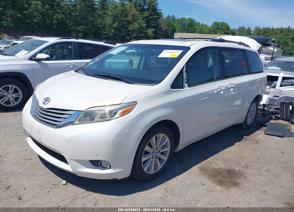2015 TOYOTA SIENNA LIMITED 7 PASSENGER VIN: 5TDDK3DC2FS108045